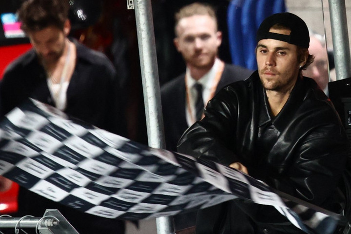 Justin Bieber édesanyja imában kért erőt fiának