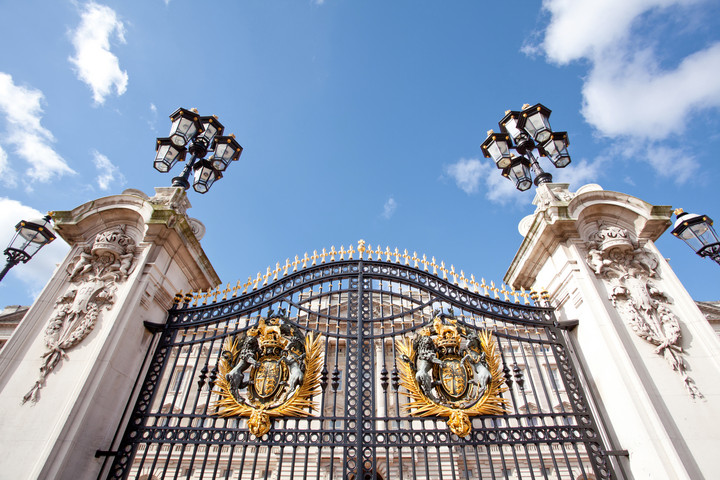 Fotó: NorthFoto A Buckingham-palota megnyitja első karácsonyi üzletét
