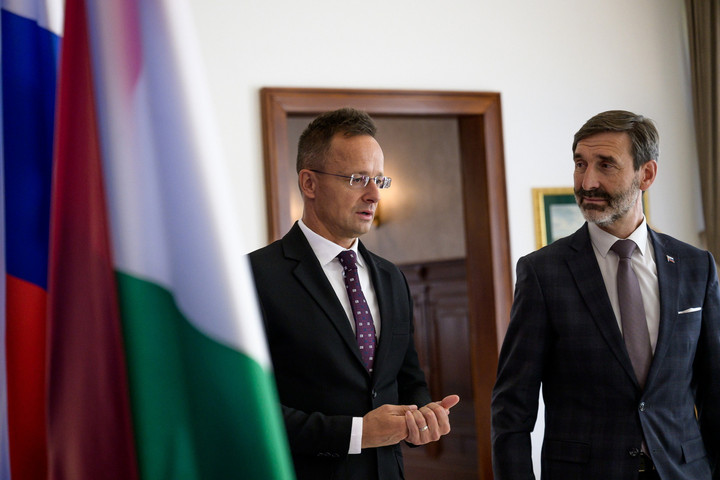 Magyarország továbbra is meg fogja védeni magát és Európát