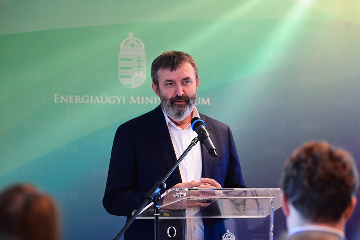 Összepárosítható az oktatás és az MI