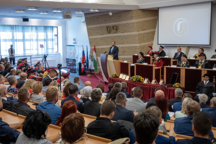 Fotó: MTI/Krizsán Csaba „Az etnikai politizálásnak nemcsak létjogosultsága, de jövője is van”