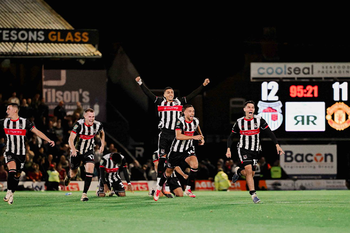 Fotó: Grimsby Town FC fb oldala A Manchester United nem, de a szövetség megbüntette őket