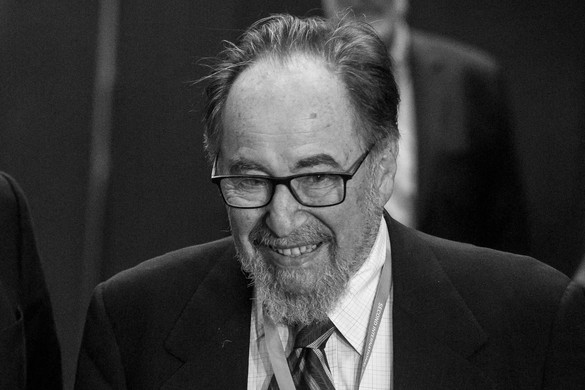 Meghalt a Nobel-díjas biológus