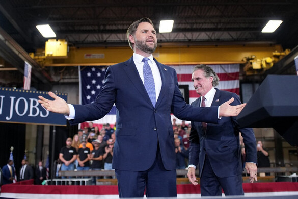 Csőbombákat helyeztek el Vance érkezésére