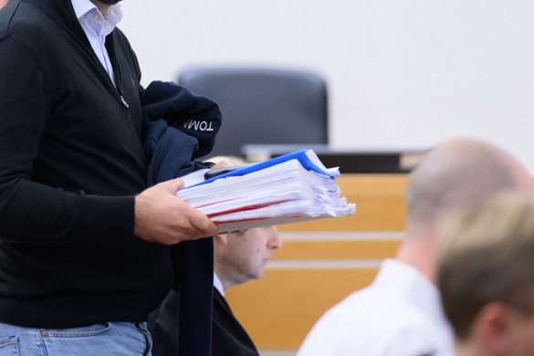 Csomósan viszik a drogdílereket