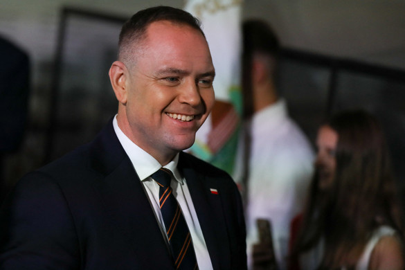 Politikai patthelyzet Varsóban