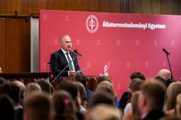 Az állategészségügy az élelmiszerlánc megbízhatóságának is alapfeltétele