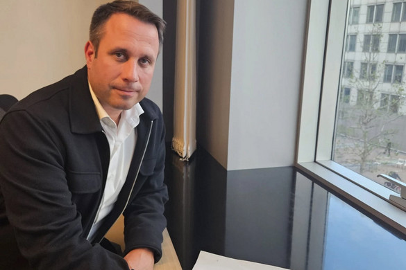 Magyarország a "háborús héja politikának" az útjában áll