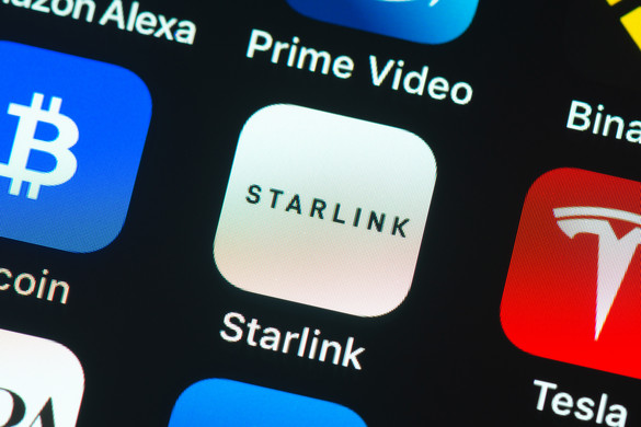 Lengyelország továbbra is finanszírozza az ukrajnai Starlink-hálózatot