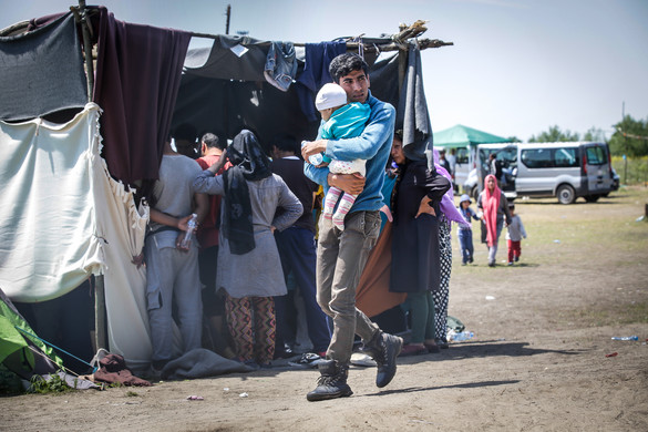 Migrációellenes kampányt indít az Alapjogokért Központ