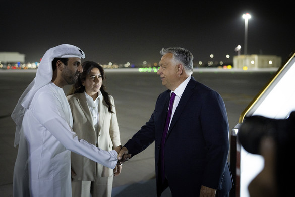 Orbán Viktor munkalátogatásra érkezett Abu-Dzabiba