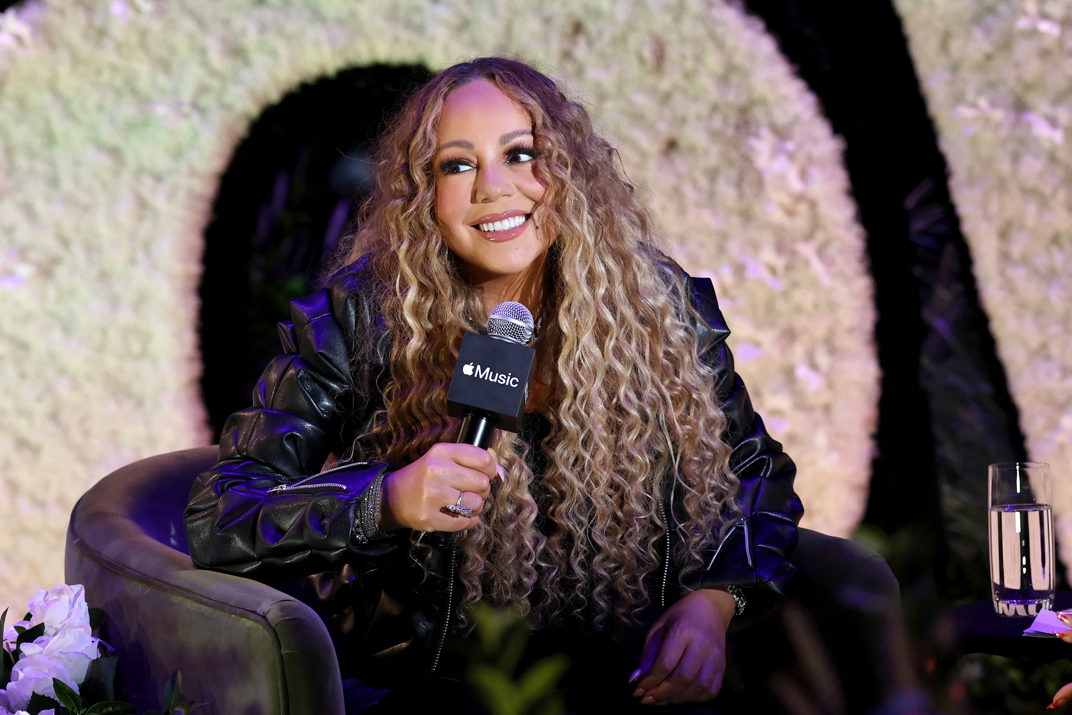 Durva dologgal vádolja a testvére Mariah Carey-t