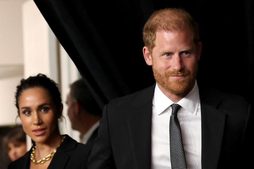 Harry és Meghan fényűző Bond-partin tűntek fel