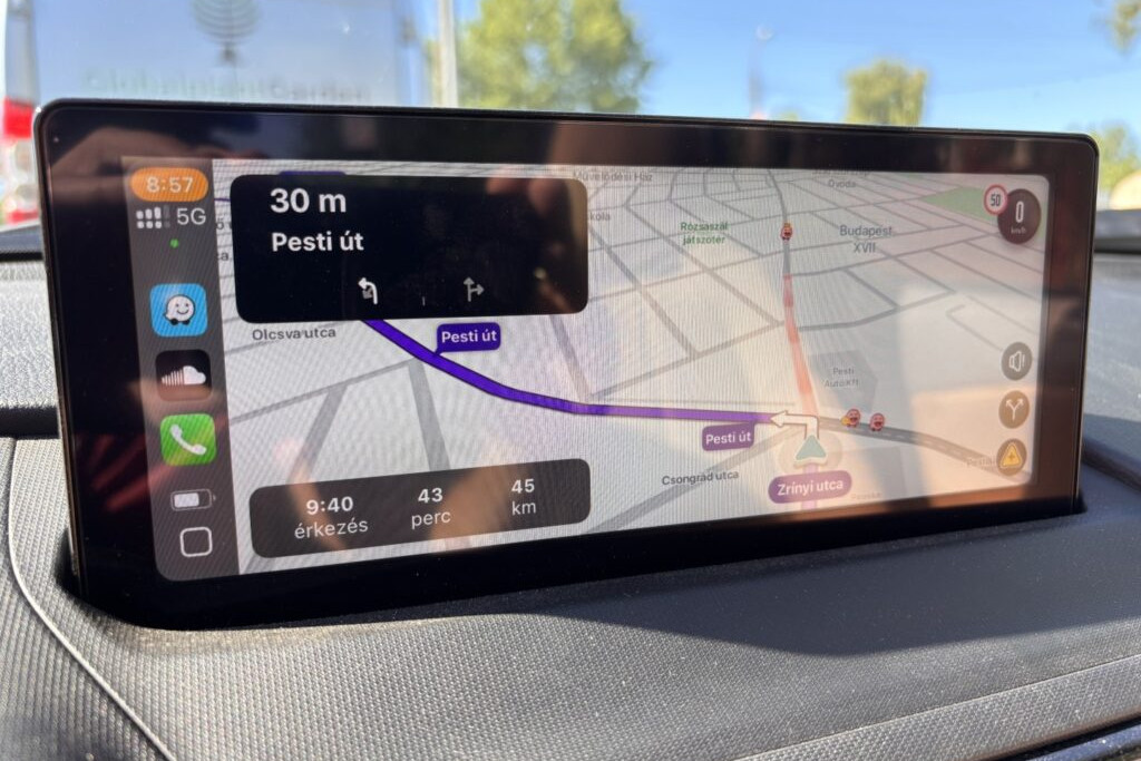 Mazda MX5 navigáció