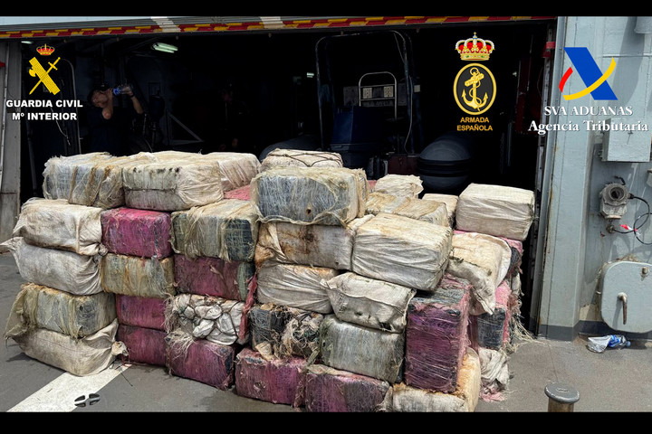 Fotó: AFP/Handout/Spanish Guardia Civil Több tonna kokaint foglaltak le