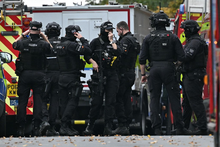  Scotland Yard: terrorcselekmény volt a manchesteri zsinagógánál elkövetett támadás