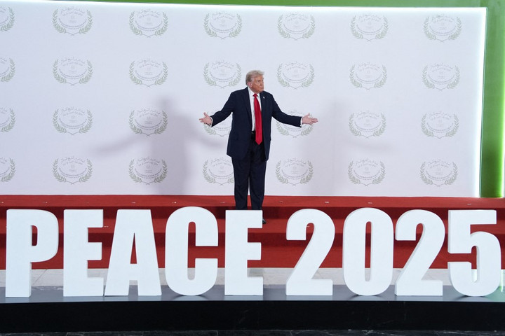 Fotó: Evan Vucci / POOL / AFP Béke Gázában