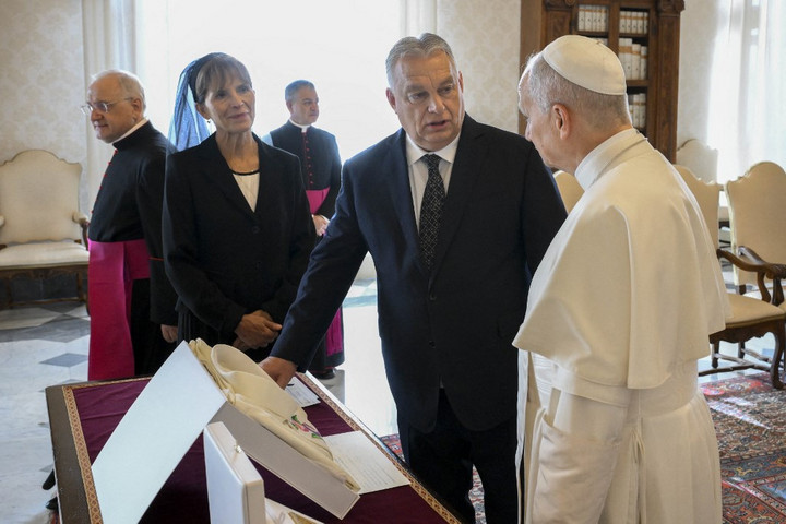 Fotó: Facebook/Vatican Media/Handout XIV. Leó pápa magánaudiencián fogadta Orbán Viktort