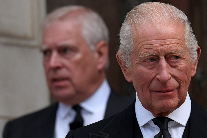 Fotó: AFP/Adrian Dennis Anna hercegnő nekiment Károly királynak