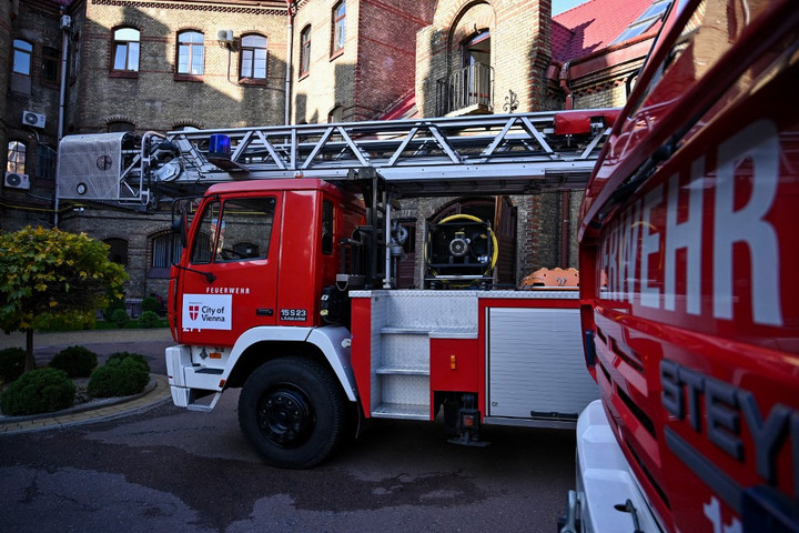 Fotó: AFP/NurPhoto/Anastasiia Smolienko Az osztrák mentők szárítógépből szabadítottak ki egy 13 éves kislányt