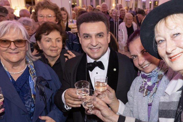 Fotó: Facebook/Mága Zoltán Mága Zoltánt a Tisztelet Társasága társelnökévé választották