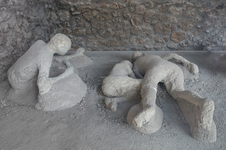 Pompeji és Herculaneum túlélőinek nyomára bukkantak