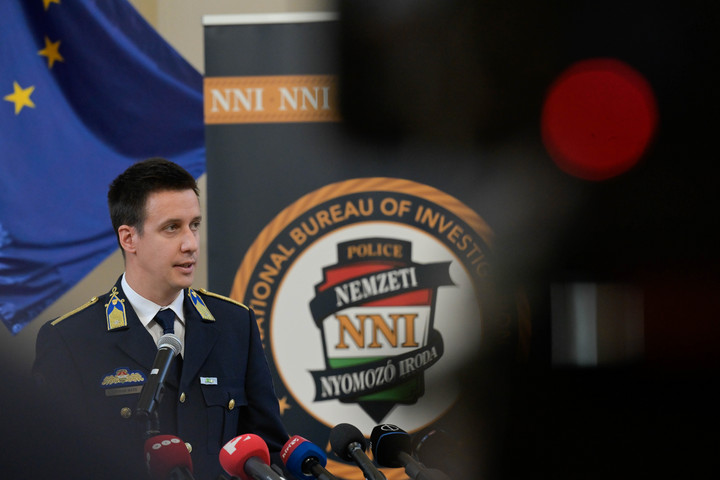 Fotó: MTI/Bruzák Noémi Online kábítószer-terjesztő hálózatot lepleztek le