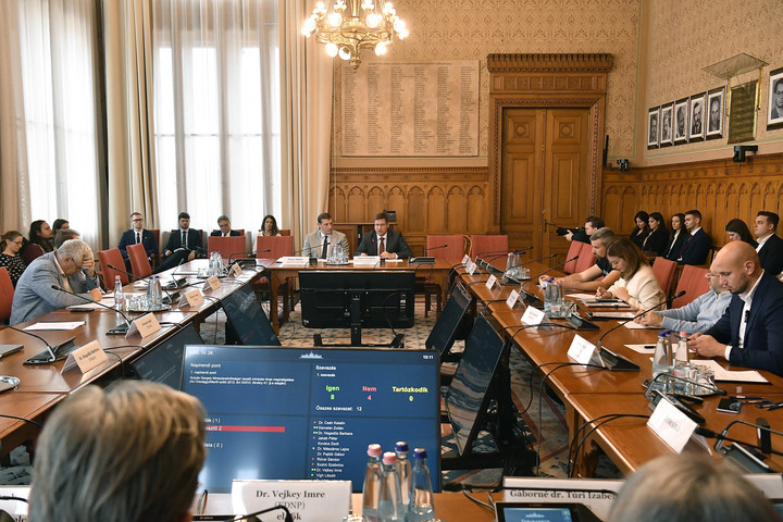 Fotó: MTI/Soós Lajos Brüsszel célja a magyar kormány leváltása