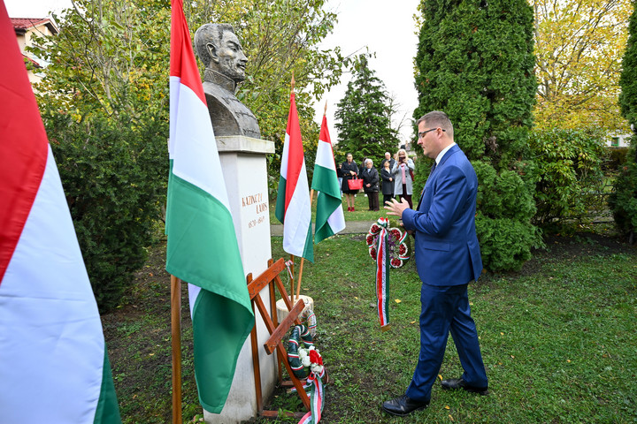 Fotó: MTI/Czeglédi Zsolt Akkor leszünk érdemesek a Kazinczyak örökségére, ha megmaradunk magyarnak