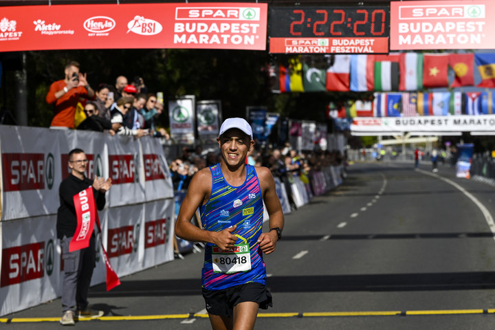 Vásárhelyi Máté és Nyikos Viktória győzött a Budapest Marathonon