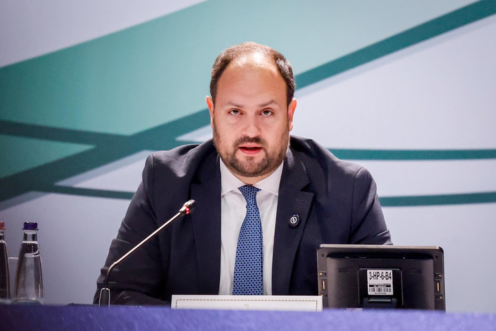 A külhoni magyarság támogatása nem függ külső körülményektől