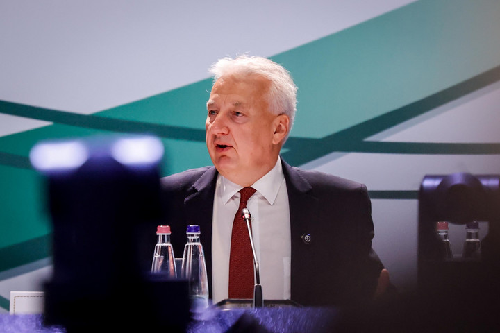 Isten az embert saját képmására teremtette