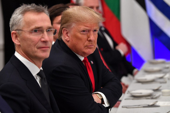 Trump azzal fenyegetőzött, hogy kilép a NATO-ból?!