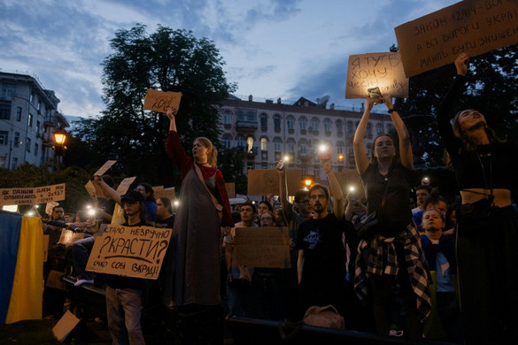 Korrupcióval vádolják az egyik ukrán korrupcióellenes ügynökséget