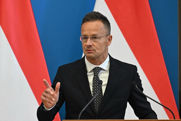 „Két olajvezeték jobb, mint egy”