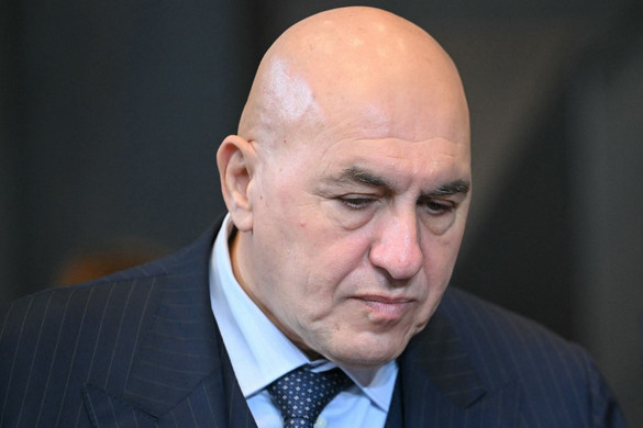 Fotó: NICOLAS TUCAT / AFP „Kijevnek kell döntenie, mekkora területről hajlandó lemondani”