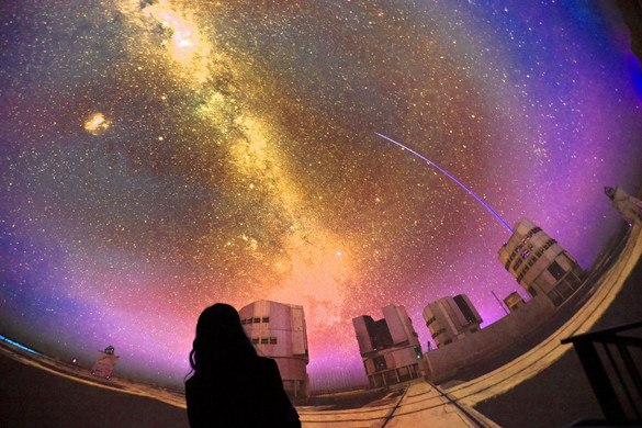 Fotó: AFP/dpa Picture-Alliance/Sven Simon/Frank Hoermann Az űrből zuhant le a nő kertjébe a különös objektum