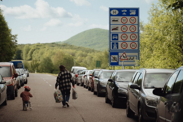 Informatikai hiba miatt hosszabb a várakozás a közúti határátkelőhelyeken