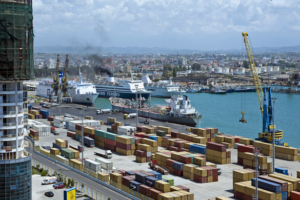 Albánia lett az orosz olajcsempészet új központja