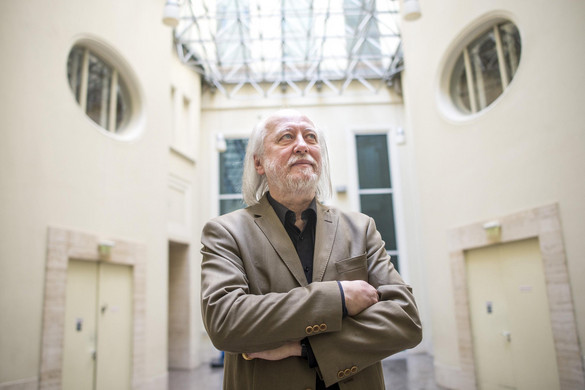 Krasznahorkai László  Nobel-díjas