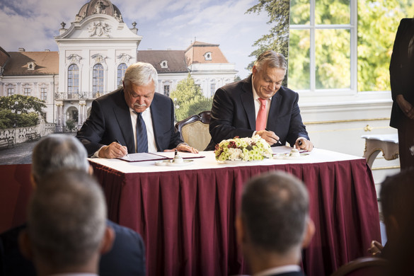 A kormány és az OTP százmillió eurót ad a gödöllői kastély felújításához + Videó!