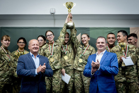 A hazaszeretet tanítása a cél