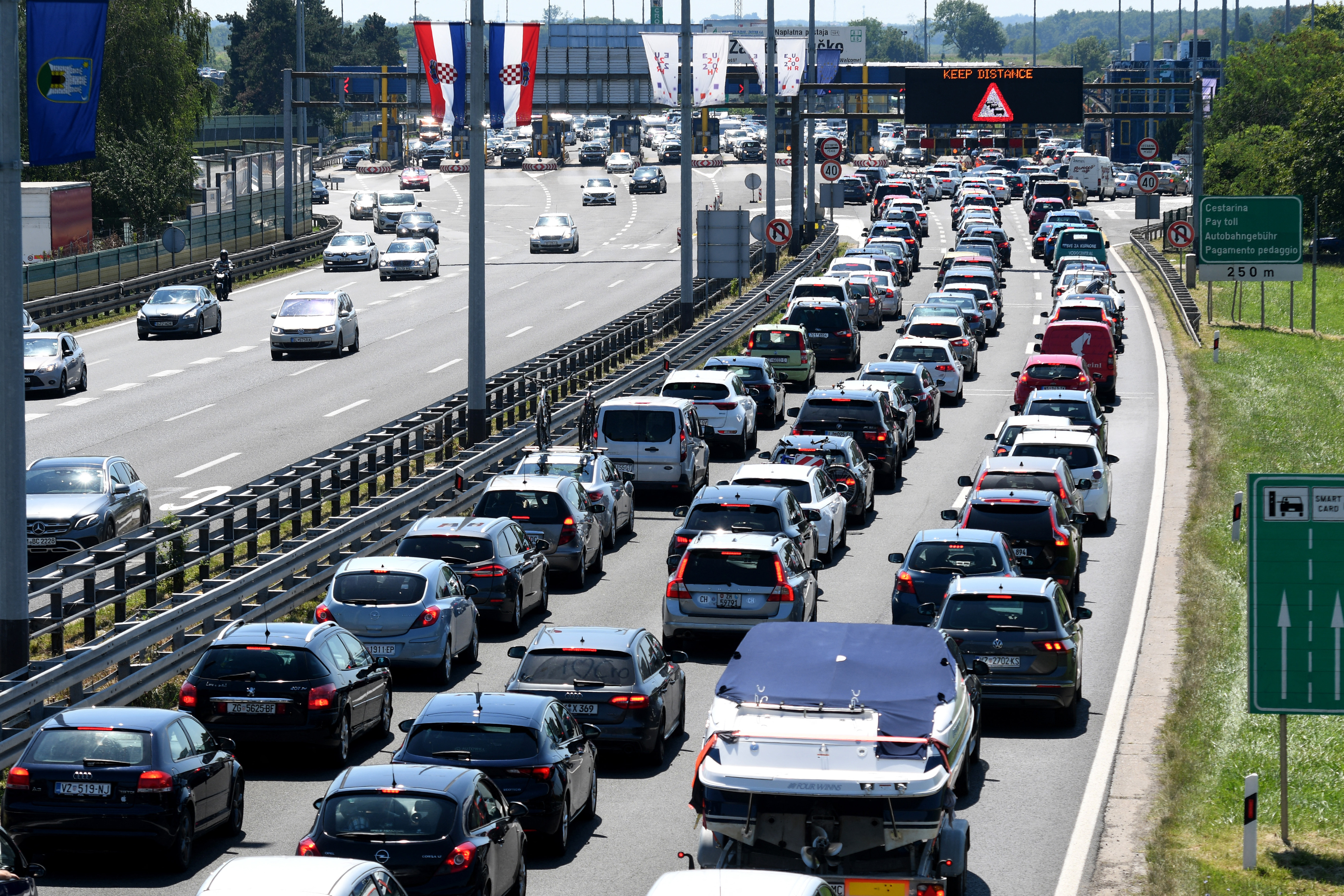 Korlátozások az autópályákon