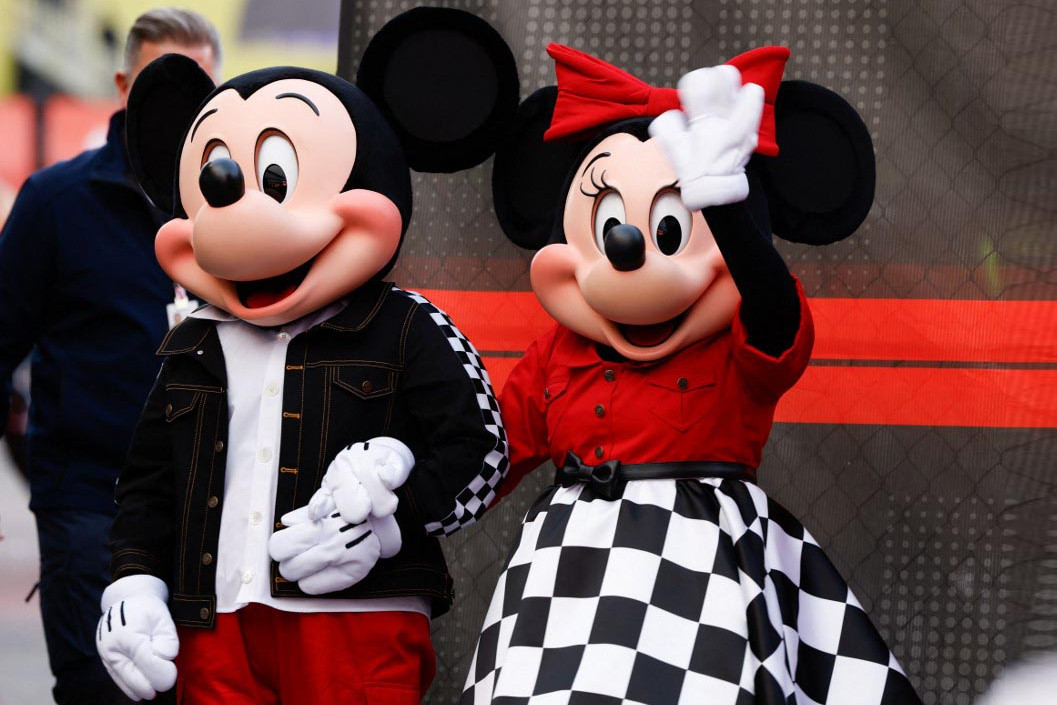 Mickey és Minnie egér is beugrott a Heineken Las Vegas-i Nagydíj paddockjába