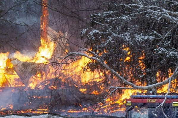 Fotó: AFP/Lehtikuva/Ari Nakari Gyufát ragadott a felajzott nő