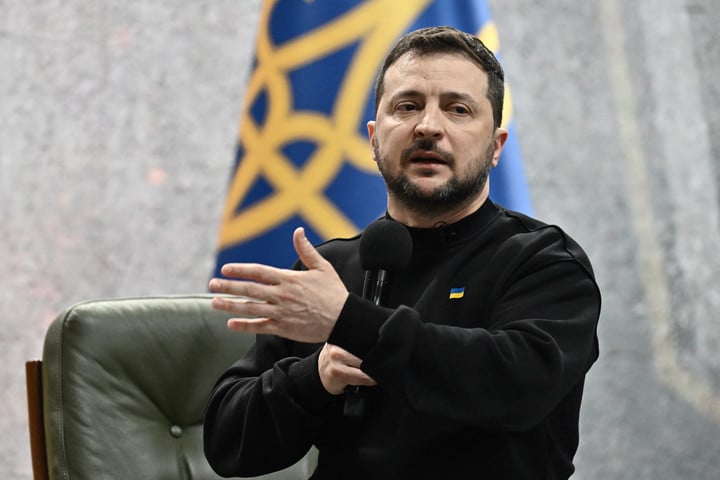 Fotó: AFP/Genya Savilov Itt a lesújtó jelentés Zelenszkijről