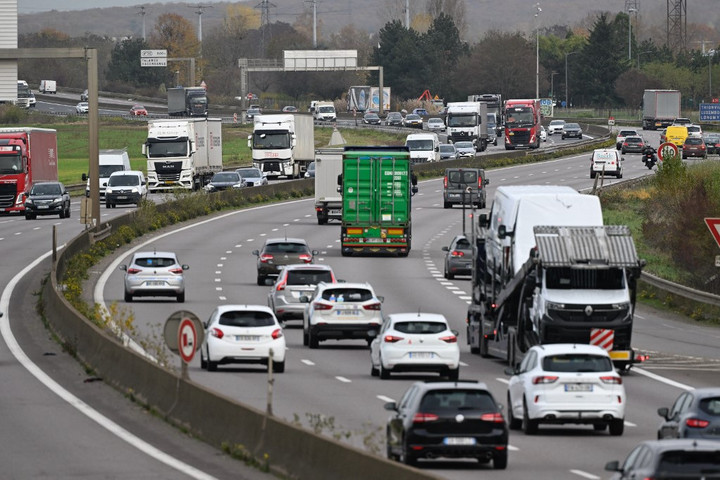 Az autósok december 1-ig  válthatnak biztosítót a kgfb-kampányban