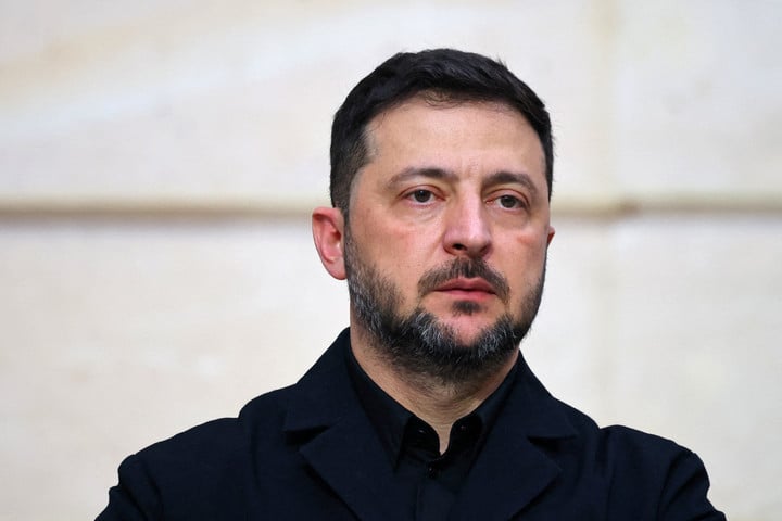 Vádemelések készülnek Zelenszkij pártjának képviselői ellen