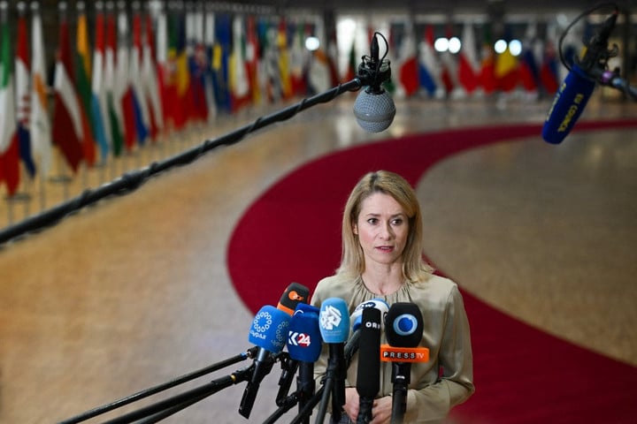 Félreirányultak az amerikai kritikák?