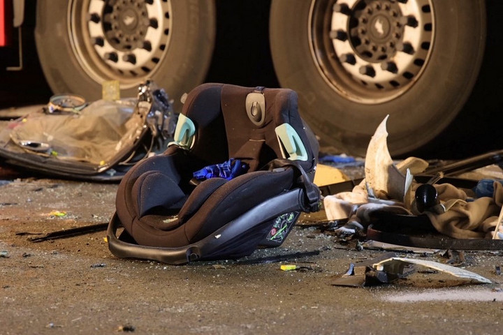 Fotó: AFP/DPA/Nord-West-Media TV Gyermeket csak szabályosan vigyünk az autóban